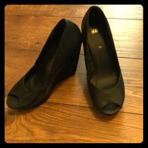 Black peep toe wedge heels size 5 H&M